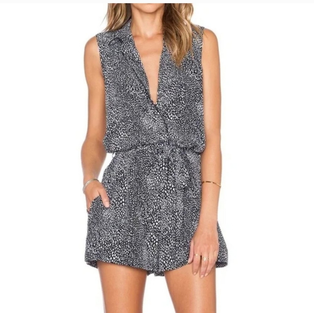 Equipment Black & White Femme Earl Animal Print Silk Romper Size XS